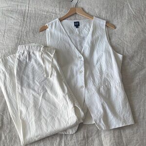 GAP Women's linen blend Vest Pantsuit Set